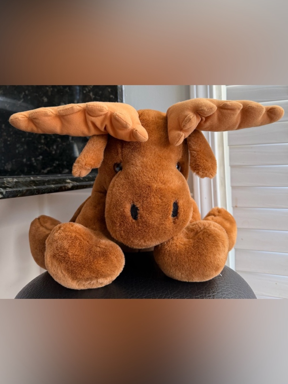 Plush Brown Moose Stuffed Animal Toy - Soft Cuddly Companion